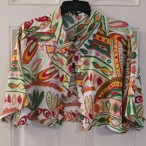 **Fashion Nova Cropped Multicolor Abstract Blouse - NWT - SIZE 2X